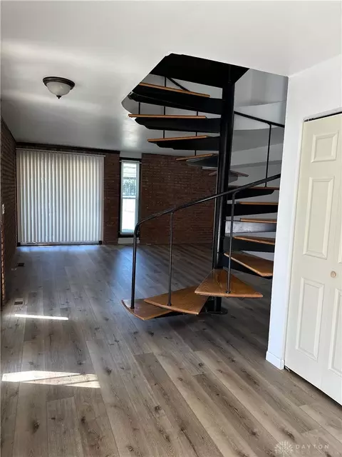 Living - 2167 W Schantz Ave, Kettering, OH 45409 photo 3 of 5