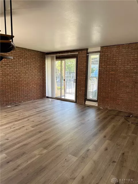 Living - 2167 W Schantz Ave, Kettering, OH 45409 photo 5 of 5