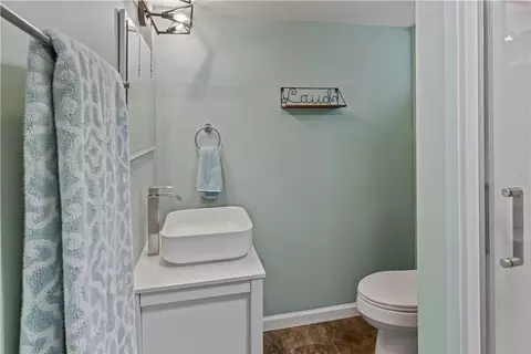 Bath - 208 E Dorothy Ln, Kettering, OH 45419 photo 1 of 4