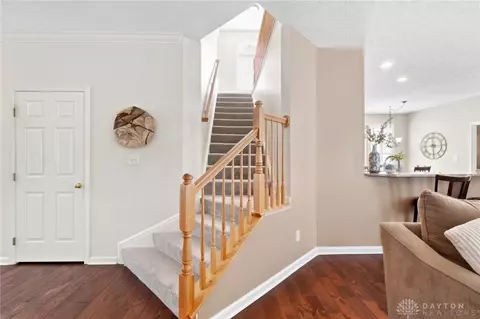 Entry Way - 9632 Olde Georgetown Way, Centerville, OH 45458 photo 5 of 8