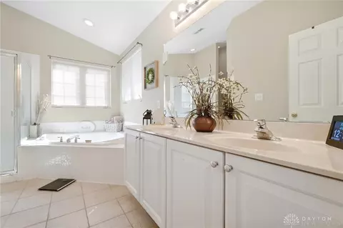 Bath - 9632 Olde Georgetown Way, Centerville, OH 45458 photo 1 of 7