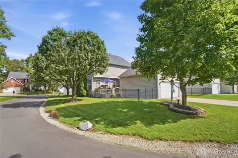 Exterior - 9632 Olde Georgetown Way, Centerville, OH 45458 photo 5 of 18