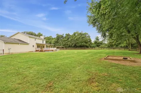 Exterior - 6265 Middleboro Rd, Blanchester, OH 45107 photo 16 of 17