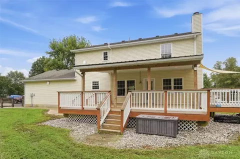Exterior - 6265 Middleboro Rd, Blanchester, OH 45107 photo 5 of 17