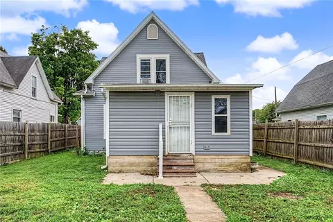 Exterior - 2022 Woodside Ave, Springfield, OH 45503 photo 9 of 10