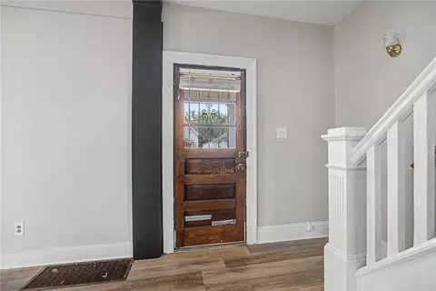 Entry Way - 2022 Woodside Ave, Springfield, OH 45503 photo 1 of 8