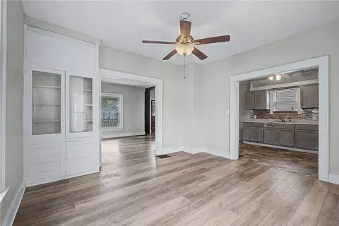 Living - 2022 Woodside Ave, Springfield, OH 45503 photo 5 of 6