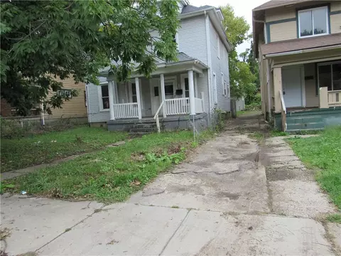421 Delaware Ave, Dayton, OH 45405
