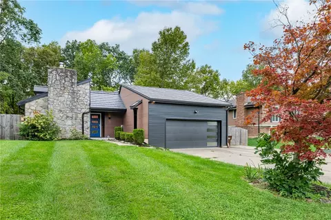 7249 Pepperton Ct, Dayton, OH 45415