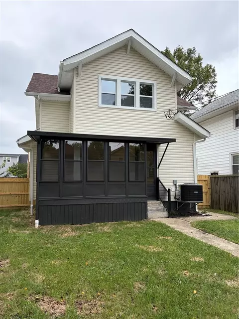 Exterior - 1222 Everett Dr, Dayton, OH 45402 photo 6 of 7