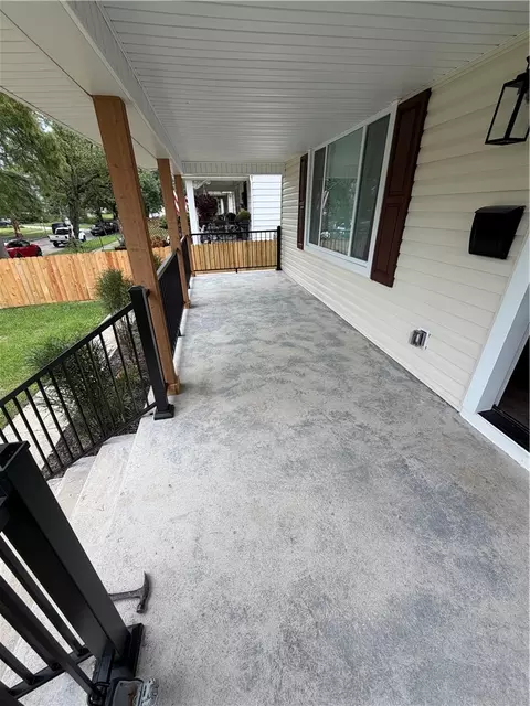 Exterior - 1222 Everett Dr, Dayton, OH 45402 photo 3 of 7