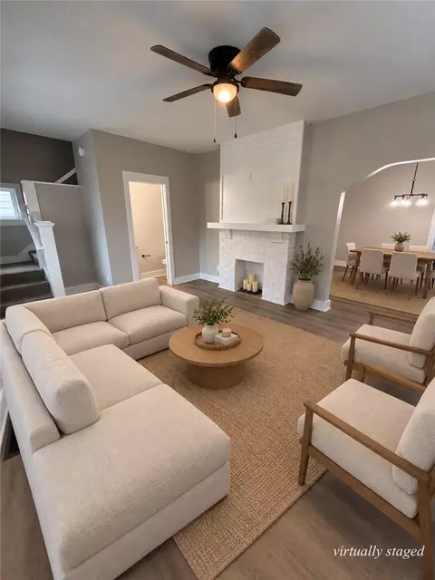 Living - 1222 Everett Dr, Dayton, OH 45402 photo 1 of 2