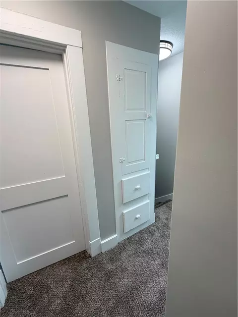 Entry Way - 1222 Everett Dr, Dayton, OH 45402 photo 1 of 1