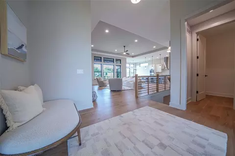 Entry Way - 1211 Normandy Rue, Centerville, OH 45458 photo 3 of 9