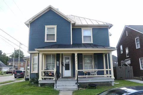 832 E Maple Ave, Miamisburg, OH 45342