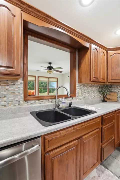 Kitchen - 7651 Oldtown Rd, Celina, OH 45822 photo 3 of 5