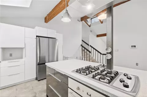Kitchen - 1617 Big Hill Rd, Kettering, OH 45429 photo 6 of 9