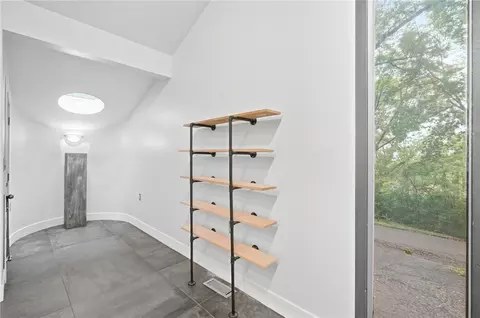 Entry Way - 1617 Big Hill Rd, Kettering, OH 45429 photo 5 of 13
