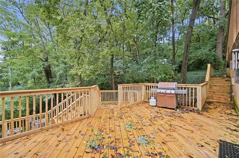Exterior - 1617 Big Hill Rd, Kettering, OH 45429 photo 18 of 27