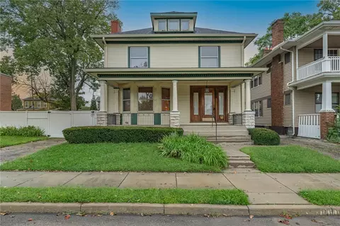 35 Palmer St, Dayton, OH 45405