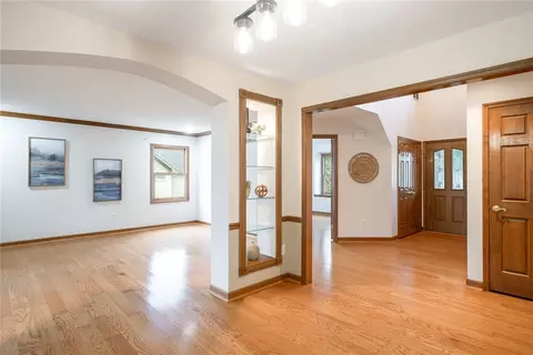 Entry Way - 2252 Briggs Rd, Centerville, OH 45459 photo 2 of 9