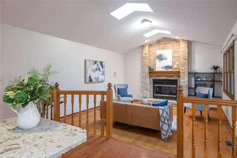 Living - 2252 Briggs Rd, Centerville, OH 45459 photo 4 of 6