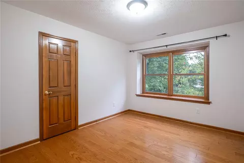 Bedroom - 2252 Briggs Rd, Centerville, OH 45459 photo 5 of 10