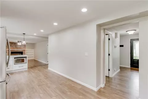 Entry Way - 1701 Patton Ave, Lima, OH 45805 photo 1 of 2