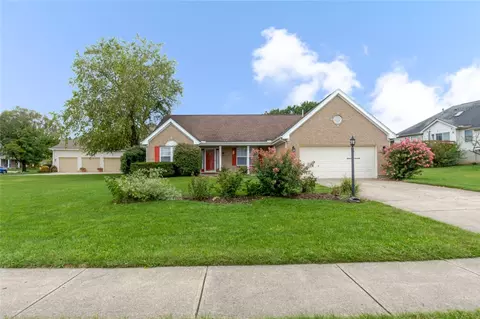 2287 Appleblossom Dr, Miamisburg, OH 45342