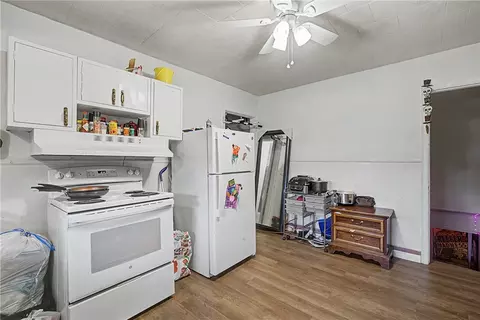 Kitchen - 8802 Pine Rd, Cincinnati, OH 45242 photo 3 of 3