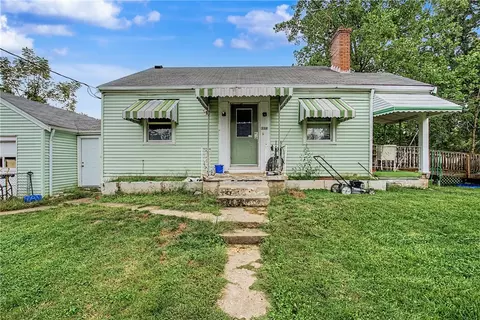 Exterior - 8802 Pine Rd, Cincinnati, OH 45242 photo 2 of 10
