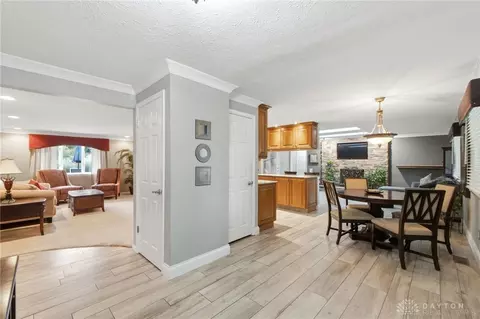 Entry Way - 7882 Millerton Dr, Centerville, OH 45459 photo 2 of 2