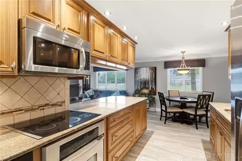 Kitchen - 7882 Millerton Dr, Centerville, OH 45459 photo 3 of 4