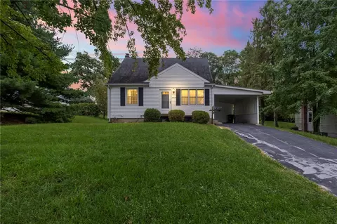 373 Thelma Ave, Xenia, OH 45385