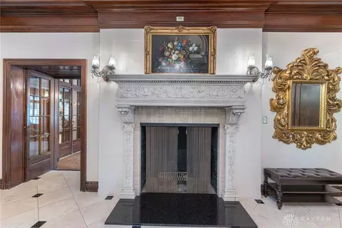 Entry Way - 3500 Governors Trl, Kettering, OH 45409 photo 4 of 7