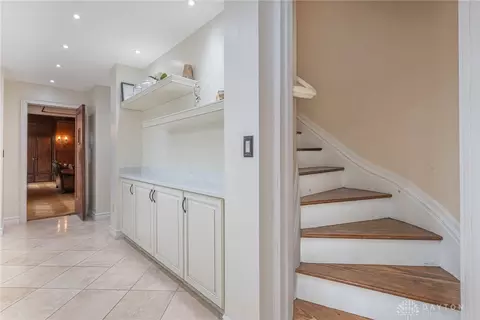 Entry Way - 3500 Governors Trl, Kettering, OH 45409 photo 5 of 7