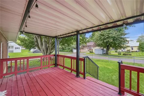 Exterior - 95 Lawnview Ave, North Hampton, OH 45349 photo 11 of 13