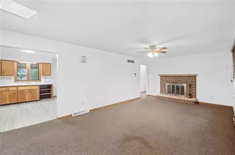 Living - 95 Lawnview Ave, North Hampton, OH 45349 photo 2 of 5