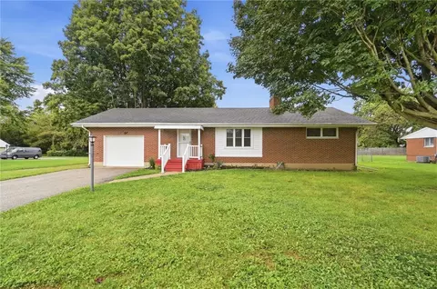 Exterior - 95 Lawnview Ave, North Hampton, OH 45349 photo 2 of 13