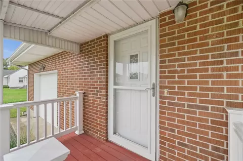 Exterior - 95 Lawnview Ave, North Hampton, OH 45349 photo 6 of 13