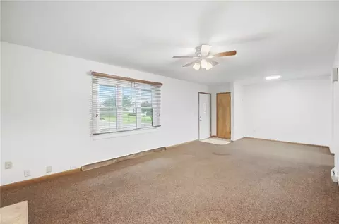 Living - 95 Lawnview Ave, North Hampton, OH 45349 photo 3 of 5