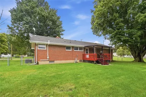 Exterior - 95 Lawnview Ave, North Hampton, OH 45349 photo 7 of 13