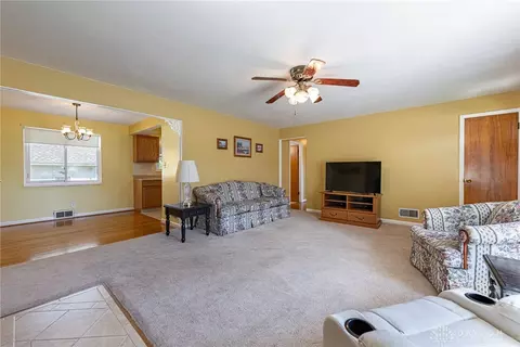 Living - 1233 Cloverfield Ave, Kettering, OH 45429 photo 4 of 6