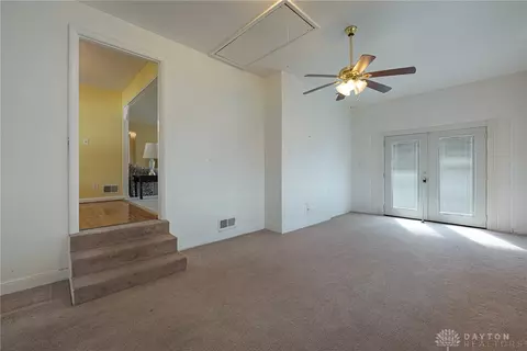 Living - 1233 Cloverfield Ave, Kettering, OH 45429 photo 6 of 6
