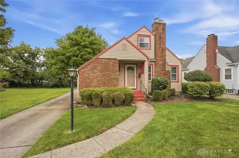 1034 Croyden Dr, Dayton, OH 45420