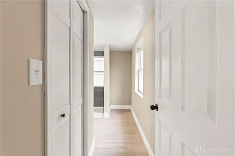 Entry Way - 4244 Flowerdale Ave, Kettering, OH 45429 photo 3 of 5
