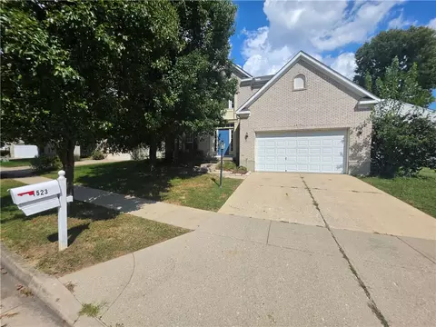 Exterior - 1523 Doddington Rd, Kettering, OH 45409 photo 2 of 8