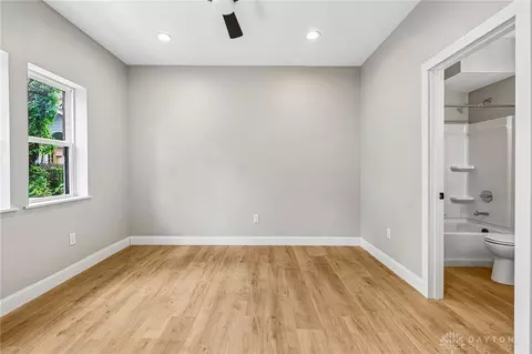 Bedroom - 3906 Edwards Rd #C, Cincinnati, OH 45209 photo 1 of 5