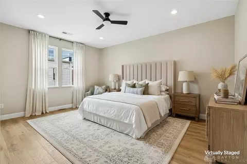 Bedroom - 3906 Edwards Rd #C, Cincinnati, OH 45209 photo 2 of 5