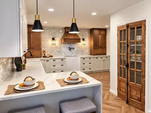 Kitchen - 3400 Cambridge Dr, Springfield, OH 45503 photo 1 of 10